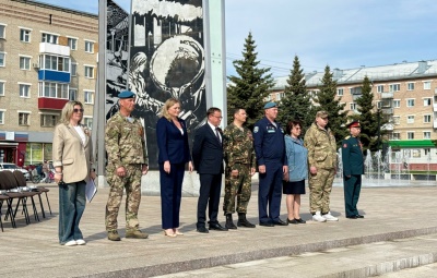 Городской смотр строя и песни «Равнение на подвиг»: наши студенты — в числе лучших!