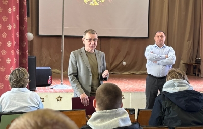 Будущие сварщики, внимание! Встреча с "Заводом "Исеть" прошла на ура!