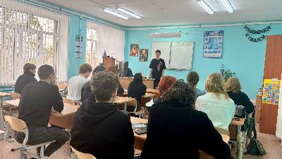 В Каменск-Уральском технологическом колледже обсудили безопасность в сети и защиту от мошенников